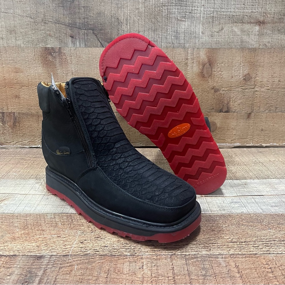 Men's Half boot RED SOLE Zipper PYTHON Print Leather. Botín pitón suela roja